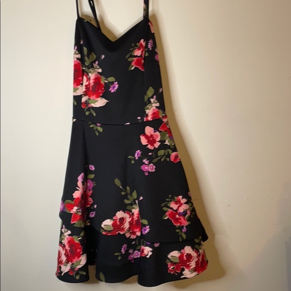 Sequin Hearts Dresses & Skirts - NWT Sequin Hearts Sz 22 Floral Skater Dress